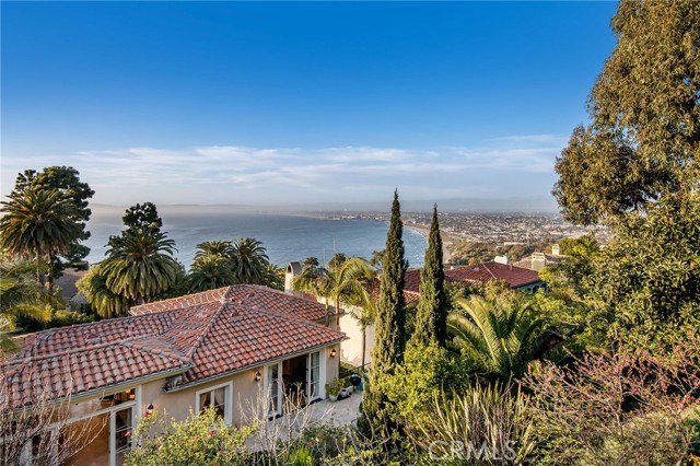 820 Via Somonte, Palos Verdes Estates, California 90274, 4 Bedrooms Bedrooms, ,3 BathroomsBathrooms,Residential,Sold,Via Somonte,SB21058943