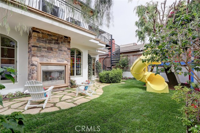 2615 Laurel Avenue, Manhattan Beach, California 90266, 5 Bedrooms Bedrooms, ,3 BathroomsBathrooms,Residential,Sold,Laurel,SB20122335