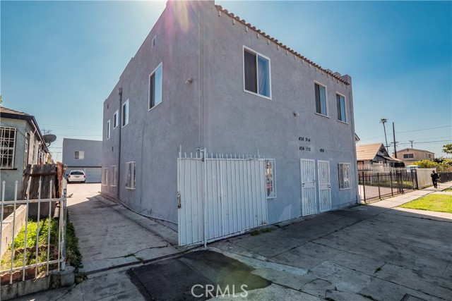 11 Bed Home for Sale in Los Angeles, California