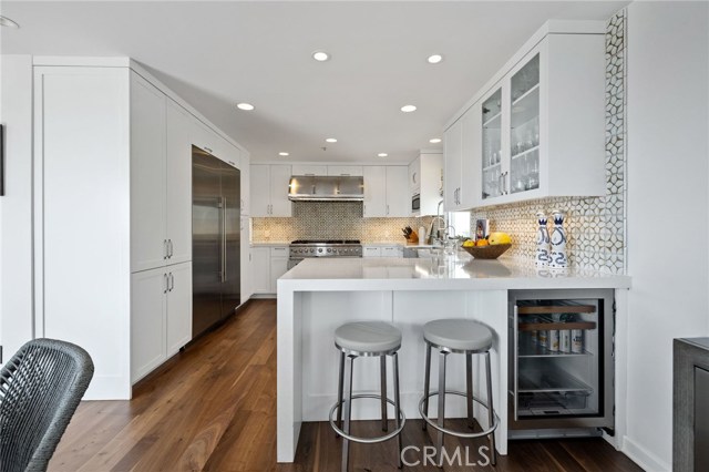 315 24th Street, Manhattan Beach, California 90266, 3 Bedrooms Bedrooms, ,3 BathroomsBathrooms,Residential,Sold,24th,SB20212174