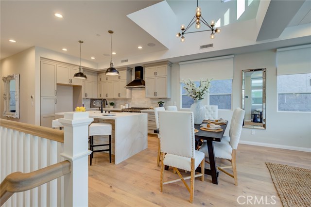 1711 Haynes Lane, Redondo Beach, California 90278, 3 Bedrooms Bedrooms, ,4 BathroomsBathrooms,Residential,Sold,Haynes,PV19232617