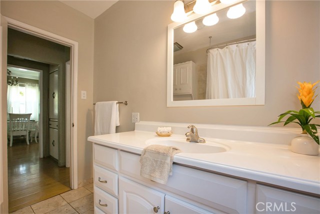 418 Lucia, Redondo Beach, California 90277, 3 Bedrooms Bedrooms, ,1 BathroomBathrooms,Residential,Sold,Lucia,SB17173865