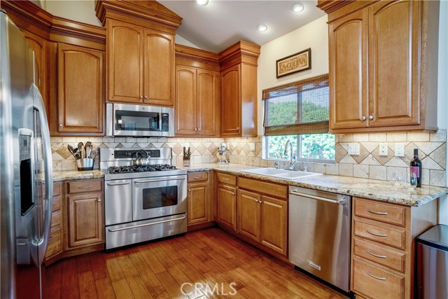 1605 Stanford Avenue, Redondo Beach, California 90278, 5 Bedrooms Bedrooms, ,3 BathroomsBathrooms,Residential,Sold,Stanford,SB19237722