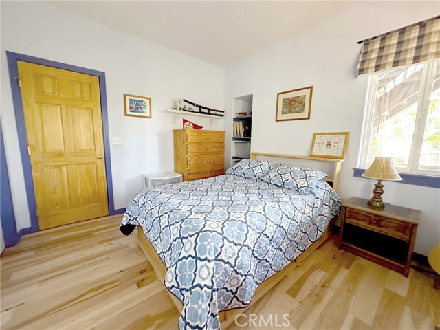 Property Photo 28
