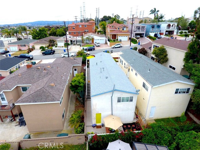 1619 Lomax Lane, Redondo Beach, California 90278, 3 Bedrooms Bedrooms, ,1 BathroomBathrooms,Residential,Sold,Lomax,PV19059758