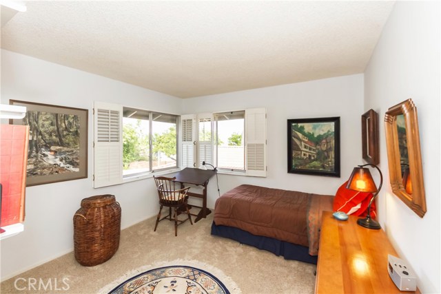 Upstairs Bedroom 2