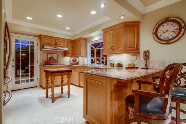 2038 Redondela Drive, Rancho Palos Verdes, California 90275, 4 Bedrooms Bedrooms, ,3 BathroomsBathrooms,Residential,Sold,Redondela,SB17170227
