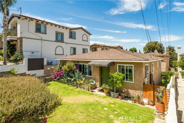 1911 Spreckels Lane, Redondo Beach, California 90278, 6 Bedrooms Bedrooms, ,4 BathroomsBathrooms,Residential,Sold,Spreckels,PV21156174