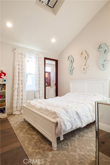 2110 Ernest Avenue, Redondo Beach, California 90278, 4 Bedrooms Bedrooms, ,3 BathroomsBathrooms,Residential,Sold,Ernest,SB21132960