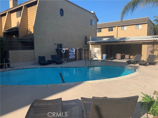 2304 Mathews Avenue, Redondo Beach, California 90278, 2 Bedrooms Bedrooms, ,1 BathroomBathrooms,Residential,Sold,Mathews,SB20078612