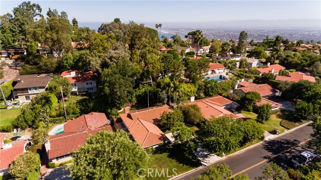 2229 Via Fernandez, Palos Verdes Estates, California 90274, 3 Bedrooms Bedrooms, ,1 BathroomBathrooms,Residential,Sold,Via Fernandez,PV18190690