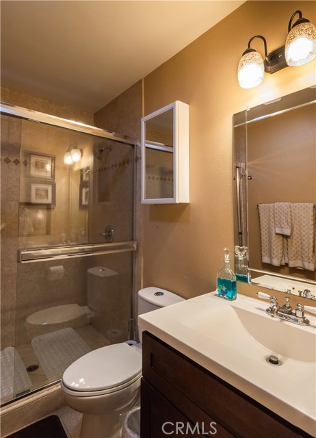 2200 Vanderbilt Lane, Redondo Beach, California 90278, 2 Bedrooms Bedrooms, ,2 BathroomsBathrooms,Residential,Sold,Vanderbilt,SB18281133