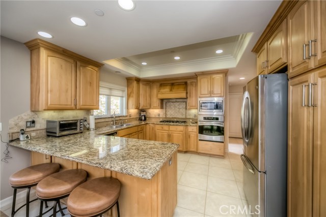 1914 Ruhland Avenue, Redondo Beach, California 90278, 4 Bedrooms Bedrooms, ,2 BathroomsBathrooms,Residential,Sold,Ruhland,SB17151670