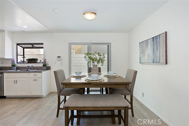 2611 Vanderbilt Lane, Redondo Beach, California 90278, 2 Bedrooms Bedrooms, ,2 BathroomsBathrooms,Residential,Sold,Vanderbilt,SB20167016