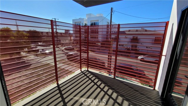  Income Home for Sale in North Hollywood, California