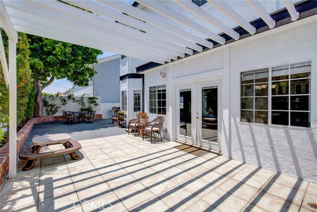 2606 Huntington Lane, Redondo Beach, California 90278, 4 Bedrooms Bedrooms, ,2 BathroomsBathrooms,Residential,Sold,Huntington,PV19130613