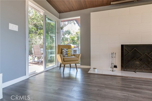 Family room slider to the backyard