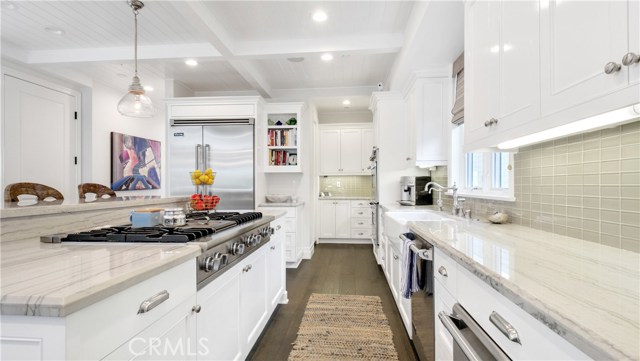 549 3rd Street, Manhattan Beach, California 90266, 5 Bedrooms Bedrooms, ,5 BathroomsBathrooms,Residential,Sold,3rd,SB21052350