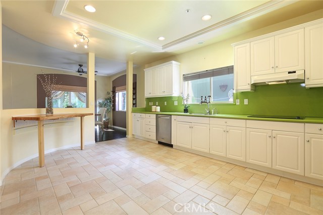 2419 Gates Avenue, Redondo Beach, California 90278, 4 Bedrooms Bedrooms, ,2 BathroomsBathrooms,Residential,Sold,Gates,SB19074222