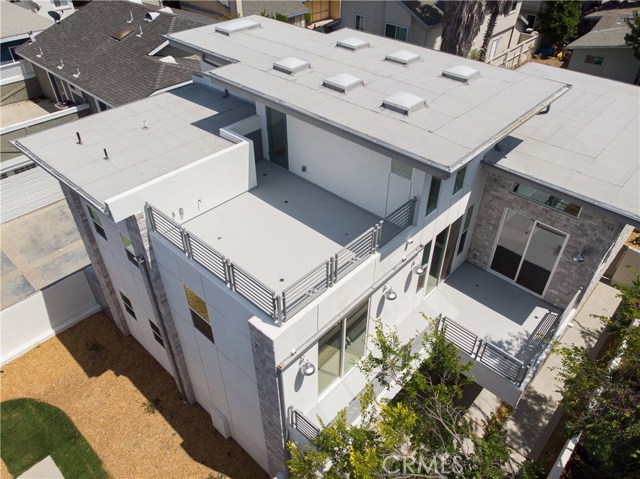 2006 Morgan Lane, Redondo Beach, California 90278, 4 Bedrooms Bedrooms, ,3 BathroomsBathrooms,Residential,Sold,Morgan,SB20119516