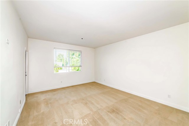 3 Bed Home for Sale in Los Angeles, California