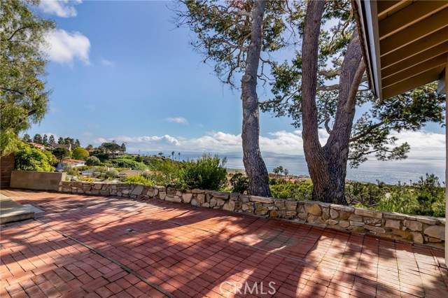 30229 Via Victoria, Rancho Palos Verdes, California 90275, 3 Bedrooms Bedrooms, ,2 BathroomsBathrooms,Residential,Sold,Via Victoria,PV19066034