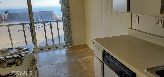 Travertine Floors and Ocean Views