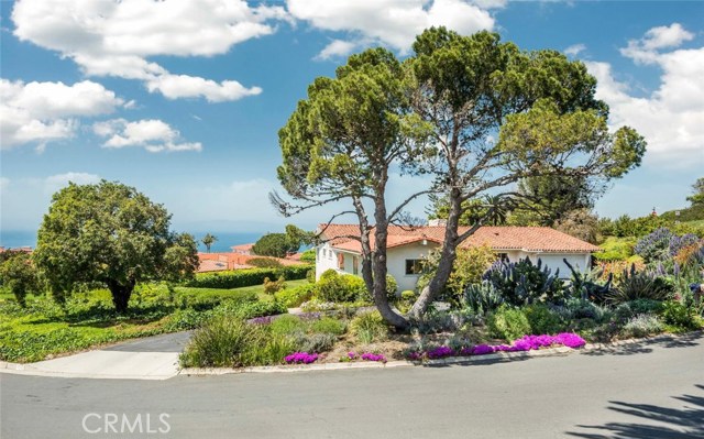 720 Paseo Del Mar, Palos Verdes Estates, California 90274, 3 Bedrooms Bedrooms, ,1 BathroomBathrooms,Residential,Sold,Paseo Del Mar,SB17060491