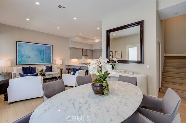 1920 Pacific Coast Highway, Redondo Beach, California 90277, 3 Bedrooms Bedrooms, ,2 BathroomsBathrooms,Residential,Sold,Pacific Coast Highway,OC20084658