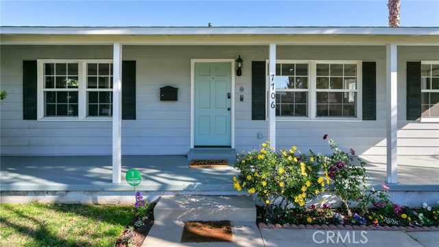 3 Bed Home for Sale in Lake Balboa, California