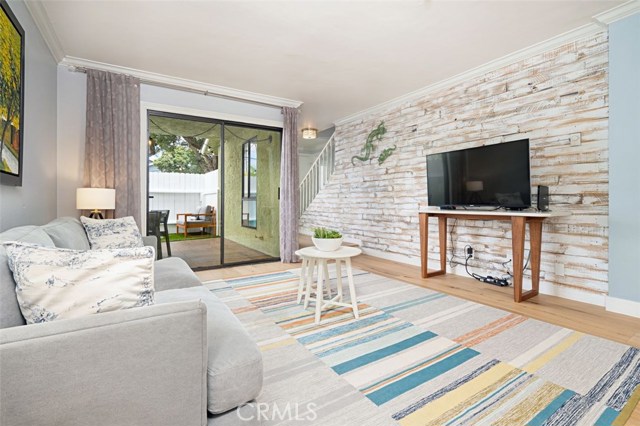 Living room & patio