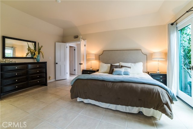 110 Guadalupe Avenue, Redondo Beach, California 90277, 3 Bedrooms Bedrooms, ,3 BathroomsBathrooms,Residential,Sold,Guadalupe,SB18068186