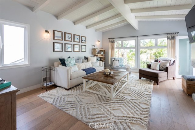 1723 Golden Avenue, Hermosa Beach, California 90254, 3 Bedrooms Bedrooms, ,2 BathroomsBathrooms,Residential,Sold,Golden,SB19163062