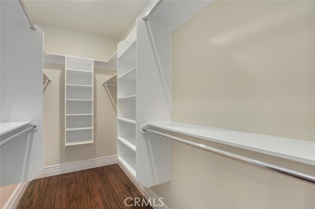 200 Avenue C, Redondo Beach, California 90277, 4 Bedrooms Bedrooms, ,2 BathroomsBathrooms,Residential,Sold,Avenue C,SB18107181