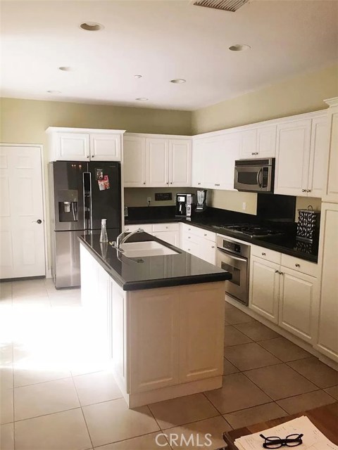 Photo of 10 Orange Blossom Circle, Ladera Ranch, CA 92694