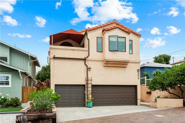 595 31st Street, Manhattan Beach, California 90266, 4 Bedrooms Bedrooms, ,1 BathroomBathrooms,Residential,Sold,31st,SB20193425