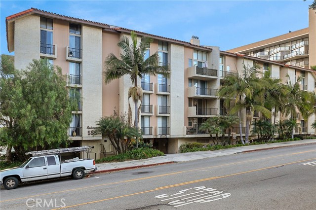 555 Esplanade, Redondo Beach, California 90277, 2 Bedrooms Bedrooms, ,2 BathroomsBathrooms,Residential,Sold,Esplanade,SB21016933