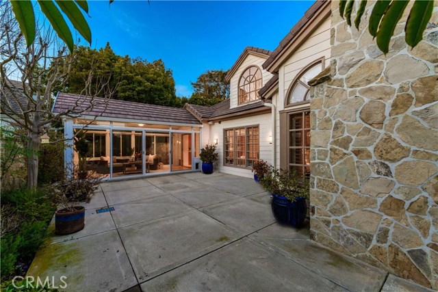 8 Hillcrest Meadows, Rolling Hills Estates, California 90274, 3 Bedrooms Bedrooms, ,3 BathroomsBathrooms,Residential,Sold,Hillcrest Meadows,CV19048842