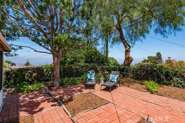 26722 Hyte Road, Rancho Palos Verdes, California 90275, 4 Bedrooms Bedrooms, ,1 BathroomBathrooms,Residential,Sold,Hyte,PV19129152