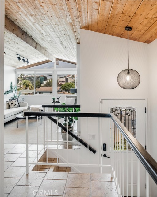 1714 Armour Lane, Redondo Beach, California 90278, 3 Bedrooms Bedrooms, ,2 BathroomsBathrooms,Residential,Sold,Armour,SB19204127