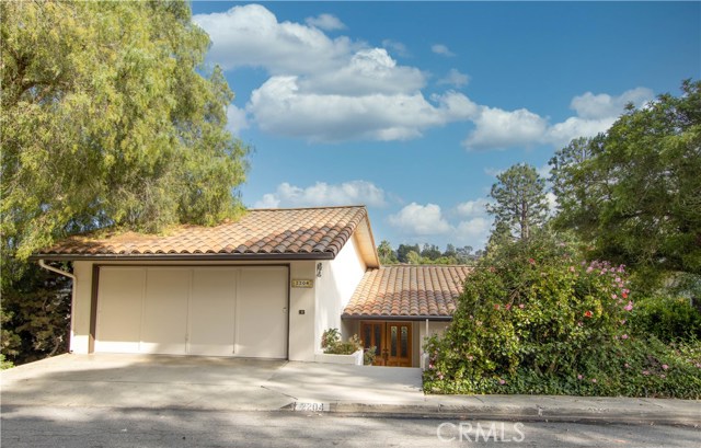 2204 Via Alamitos, Palos Verdes Estates, California 90274, 4 Bedrooms Bedrooms, ,3 BathroomsBathrooms,Residential,Sold,Via Alamitos,SB20130377