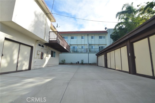 2418 Graham Avenue, Redondo Beach, California 90278, 2 Bedrooms Bedrooms, ,1 BathroomBathrooms,Residential,Sold,Graham,SB17265154