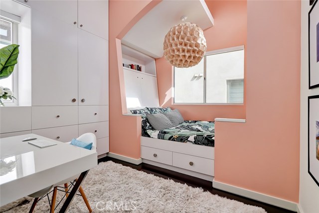 2804 Highland Avenue, Manhattan Beach, California 90266, 4 Bedrooms Bedrooms, ,3 BathroomsBathrooms,Residential,Sold,Highland,SB20147687
