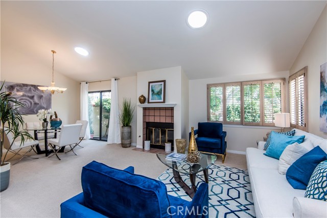 24 Grenada Court, Manhattan Beach, California 90266, 3 Bedrooms Bedrooms, ,2 BathroomsBathrooms,Residential,Sold,Grenada,SB17231613