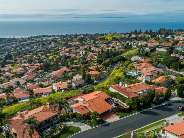1425 Via Zumaya, Palos Verdes Estates, California 90274, 5 Bedrooms Bedrooms, ,3 BathroomsBathrooms,Residential,Sold,Via Zumaya,PV17070870