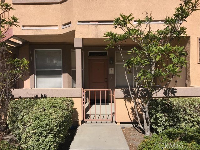 Photo of 19431 Rue De Valore #22J, Lake Forest, CA 92610