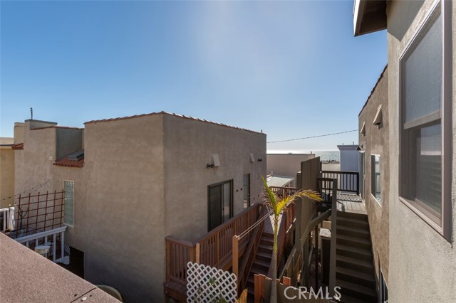 208 Kelp Street, Manhattan Beach, California 90266, 3 Bedrooms Bedrooms, ,1 BathroomBathrooms,Residential,Sold,Kelp,SB21034539