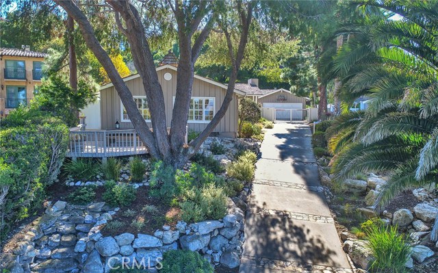 3000 Palos Verdes Drive, Palos Verdes Estates, California 90274, 4 Bedrooms Bedrooms, ,4 BathroomsBathrooms,Residential,Sold,Palos Verdes,SB19042608