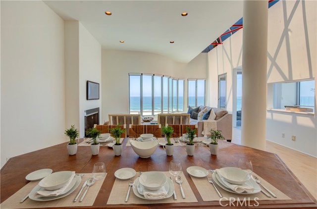 2522 The Strand, Manhattan Beach, California 90266, 3 Bedrooms Bedrooms, ,2 BathroomsBathrooms,Residential,Sold,The Strand,SB19094440