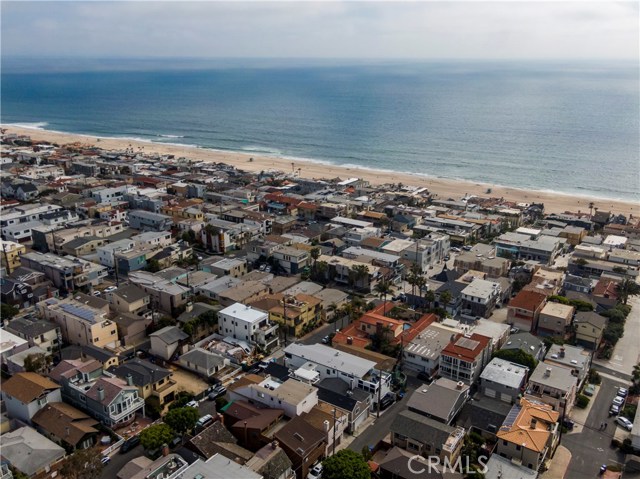 429 35th street, Manhattan Beach, California 90266, 4 Bedrooms Bedrooms, ,4 BathroomsBathrooms,Residential,Sold,35th street,SB19086449